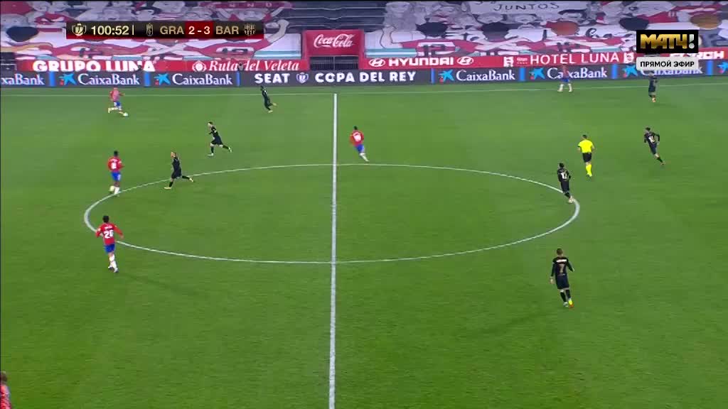 被球迷询问是否会考虑加盟阿森纳，库尼亚大笑回应