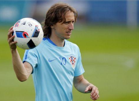 列维谈曼城115项违规：很遗憾不能内部解决，律师赚了很多钱